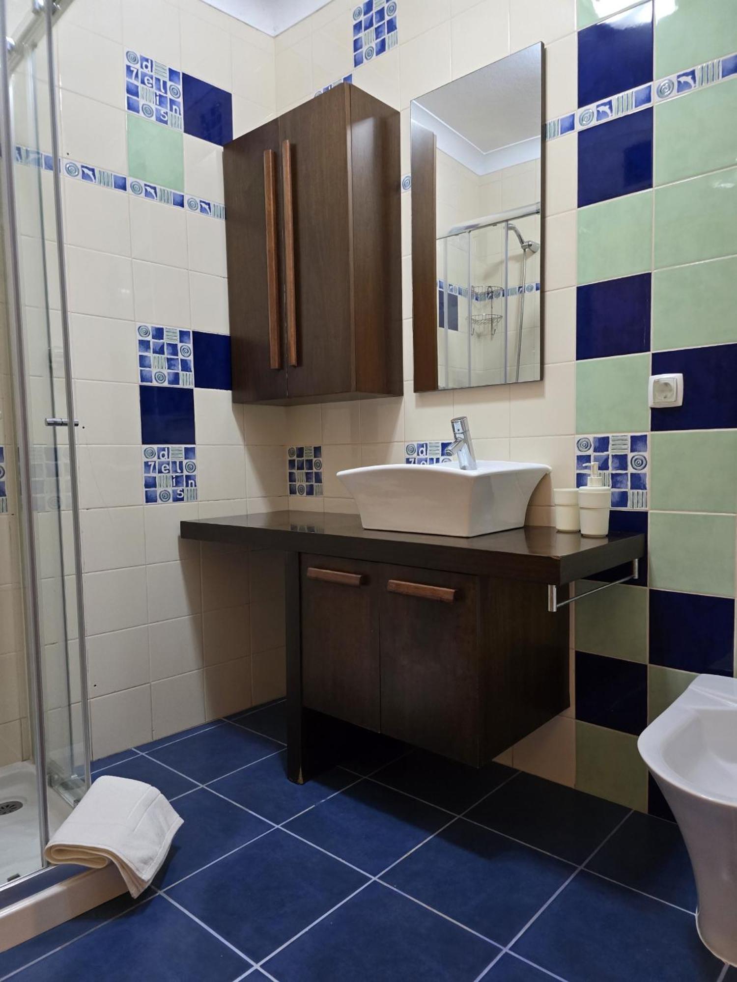 Lc'S Guesthouse لاغوس المظهر الخارجي الصورة
